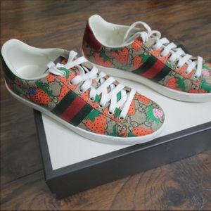 Gucci Sneakers
